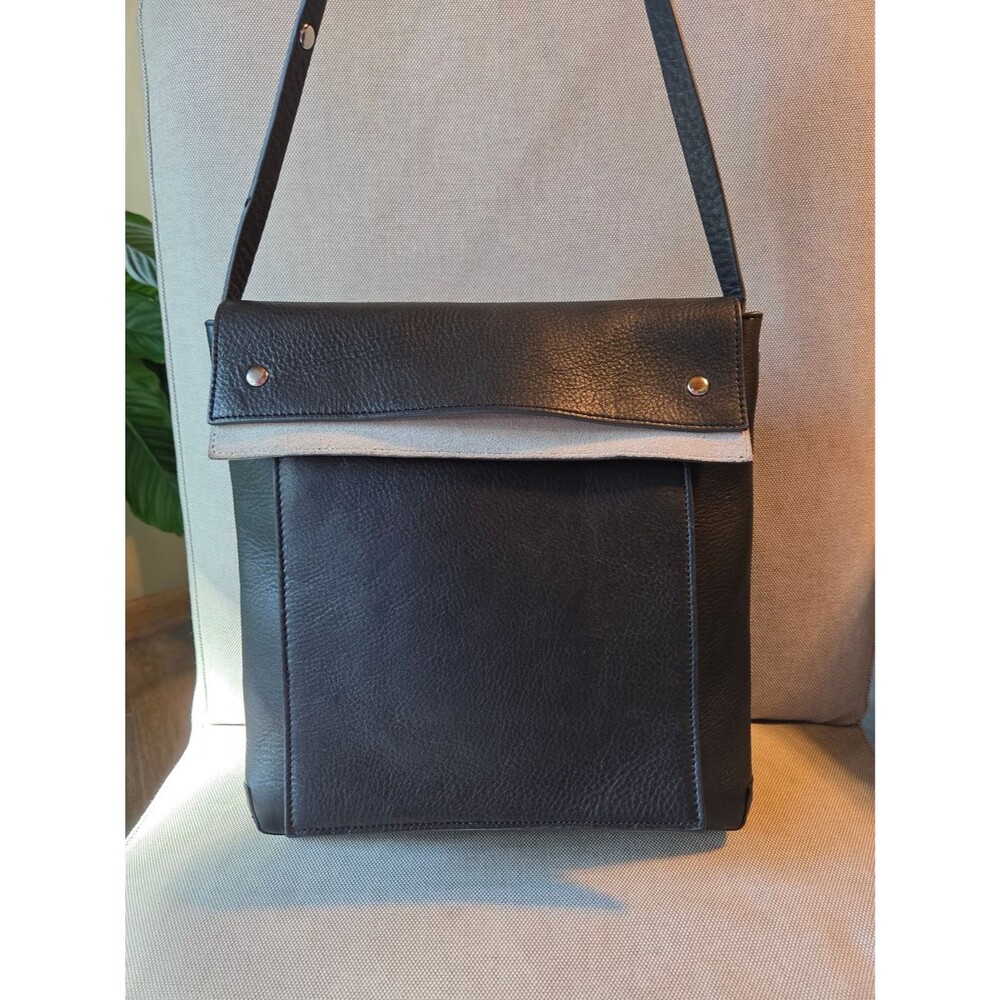 Jay Adoni NY Black Pebbled Leather Convertible 3 Way Backpack Crossbody Bag EUC